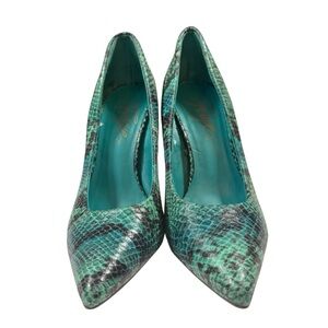 Fergie Teal Snakeskin Heels Vintage beautiful fun shoes!